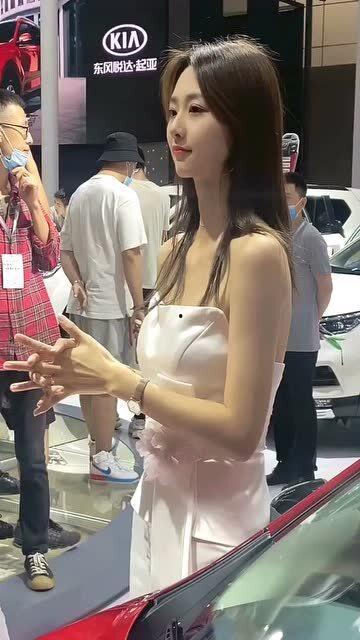 模特大姐吃瓜视频大全集