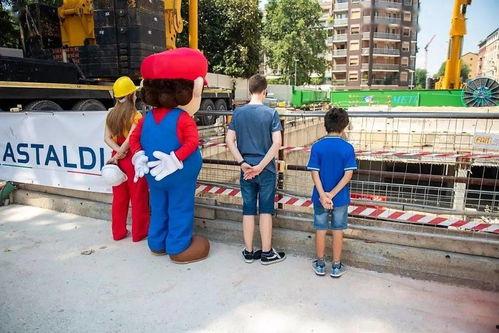 工地人吃瓜视频,揭秘工地生活趣味瞬间