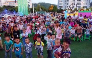 围观吃瓜搞笑视频大全播放,笑出腹肌的瞬间回顾