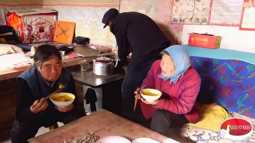 甘肃女孩吃瓜事件视频,一场引发社会关注的网络风波