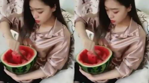 猛男吃瓜的视频,揭秘娱乐圈幕后真相