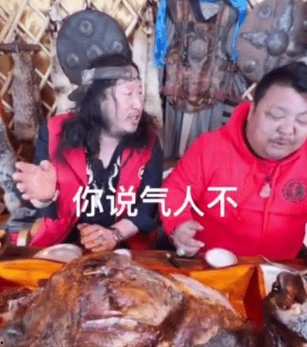 二哥喝酒吃瓜视频大全集,笑谈人生百态