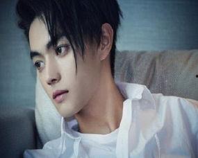 明星吃瓜景甜许凯视频,明星吃瓜现场曝光