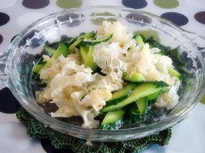 杨瓜尖叶怎么吃才好吃视频,杨瓜尖叶的多样美味烹饪法揭秘