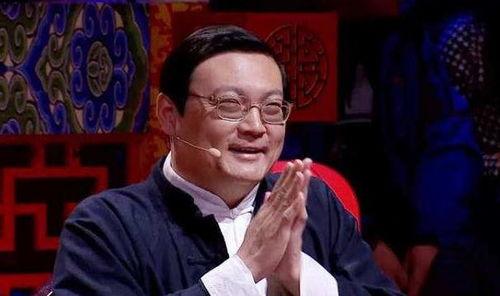 老梁讲吃瓜酪视频,老梁带你领略传统美食的魅力