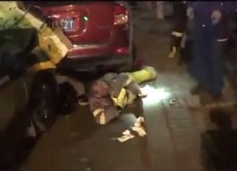 大爷翻车吃瓜视频,笑料百出引网友热议