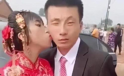 新人亲吻吃瓜群众视频