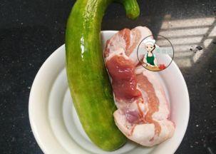 白瓜怎么剥开外皮吃视频,尽享清新口感