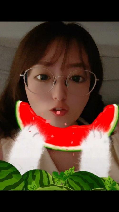 吃瓜少女的视频,视频中的趣味瞬间与幕后故事