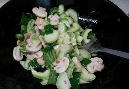 吃烤白瓜视频教程,家常美味轻松学